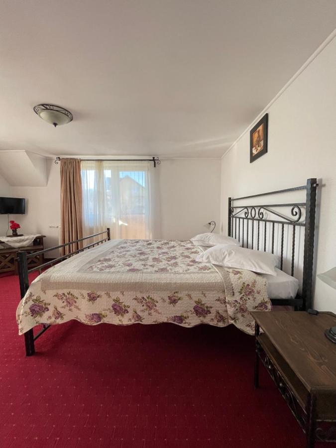 Vila Sohodol Travel Μπραν Εξωτερικό φωτογραφία